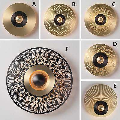 Дизайнерский настенный светильник в виде металлического диска PLANCHET ЛатуньC  фото 1